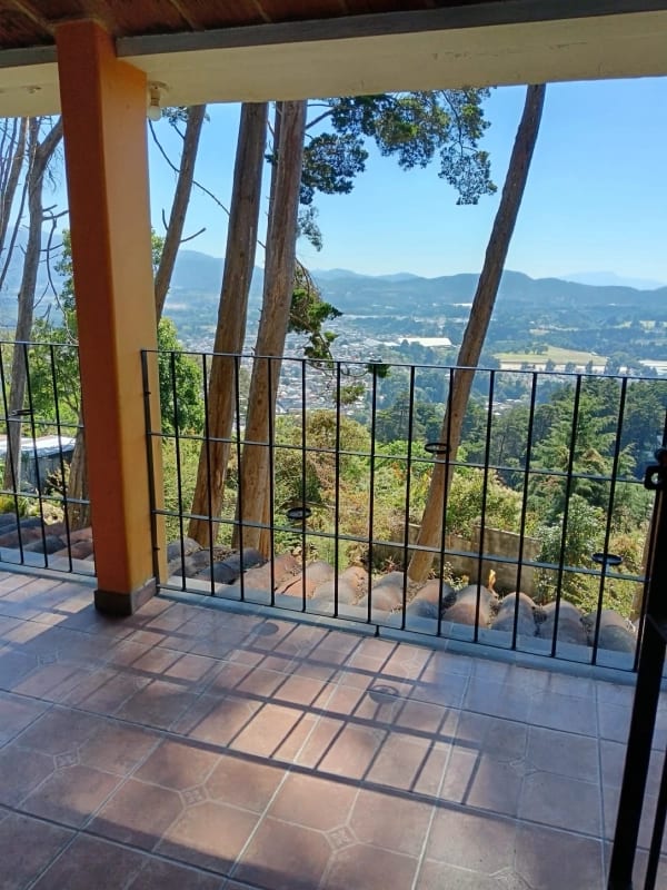 Casa en venta con amplio terreno - Km. 20.5 Carretera a San José Pinula — Casa en Venta en San José Pinula, Carretera a El Salvador, Guatemala, Ciudad — foto 13 de 17