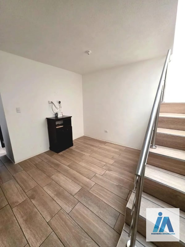 CASA EN VENTA📍Secoya de Arrazola, Km 16.5 Fraijanes Una casa diseñada para ofrecer comodidad con una increíble terraza con pérgola ideal para tus reuniones sociales. - 10