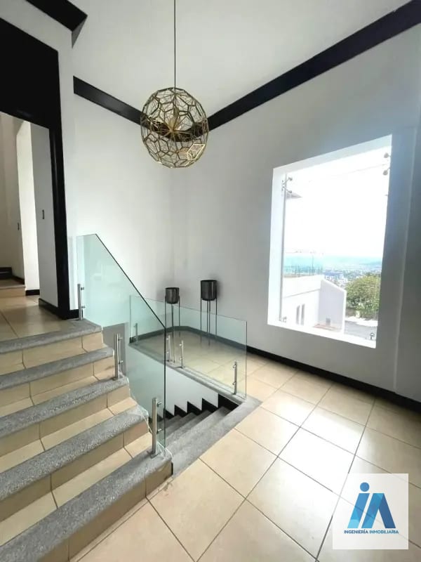 CASA EN VENTA📍 Residencial La Mirada, Km 10.5 Carretera a El Salvador Vive en la exclusividad Carretera a El Salvador, en una residencia única — Casa en Venta en Carretera a El Salvador, Guatemala, Ciudad — foto 15 de 16
