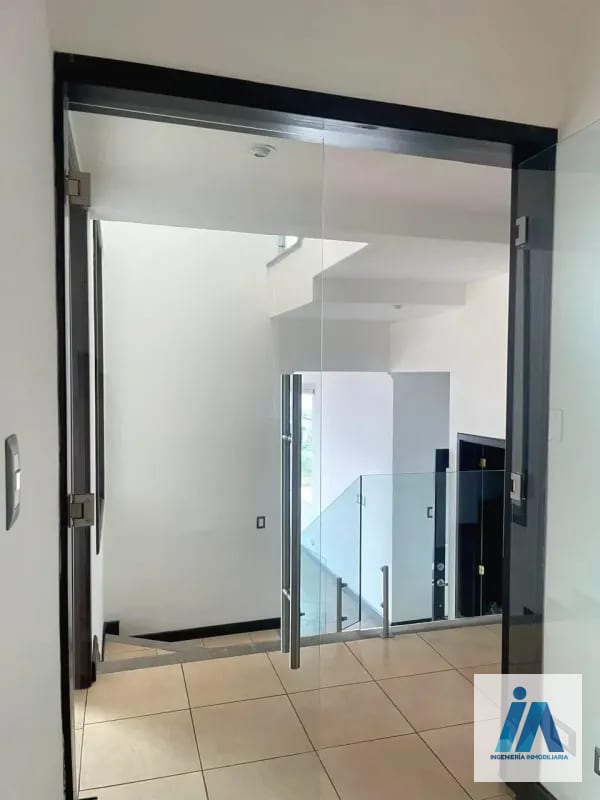 CASA EN VENTA📍 Residencial La Mirada, Km 10.5 Carretera a El Salvador Vive en la exclusividad Carretera a El Salvador, en una residencia única — Casa en Venta en Carretera a El Salvador, Guatemala, Ciudad — foto 2 de 16