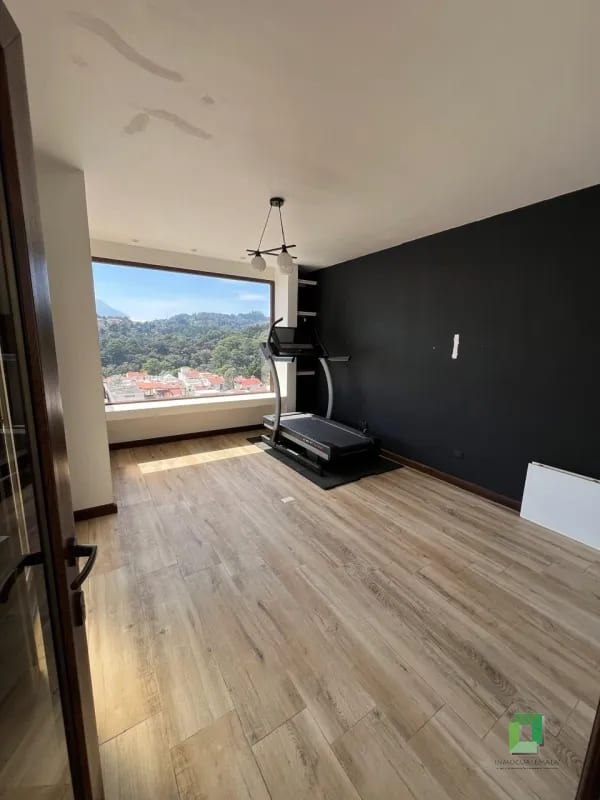 Casa en Venta Choacorral SAN LUCAS hermosa casa — Casa en Venta en San Lucas Sacatepéquez, Sacatepéquez — foto 3 de 17