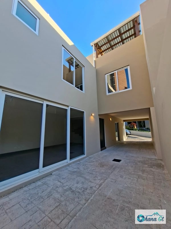 CASA EN VENTA CAES 14.5 - 14