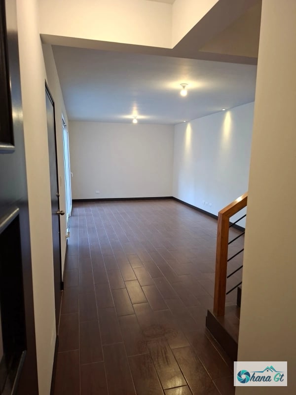 CASA EN VENTA CAES 14.5 - 9