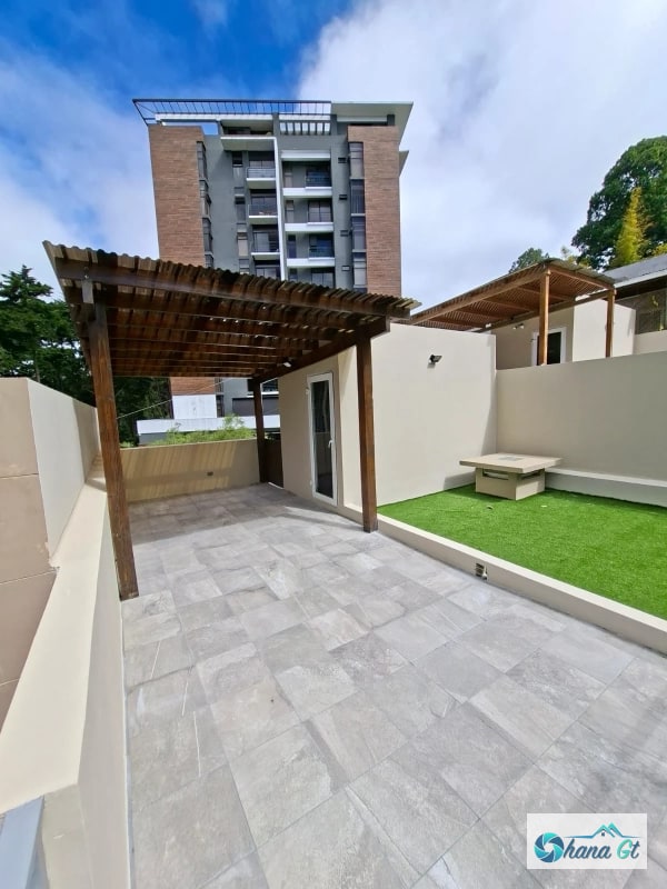 CASA EN VENTA CAES 14.5 - 17