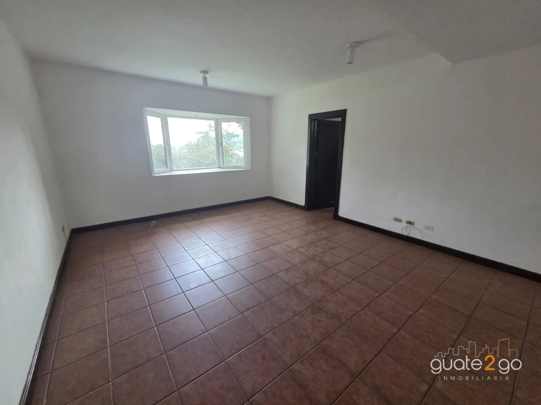 Amplia casa en km 13 CAES - 7
