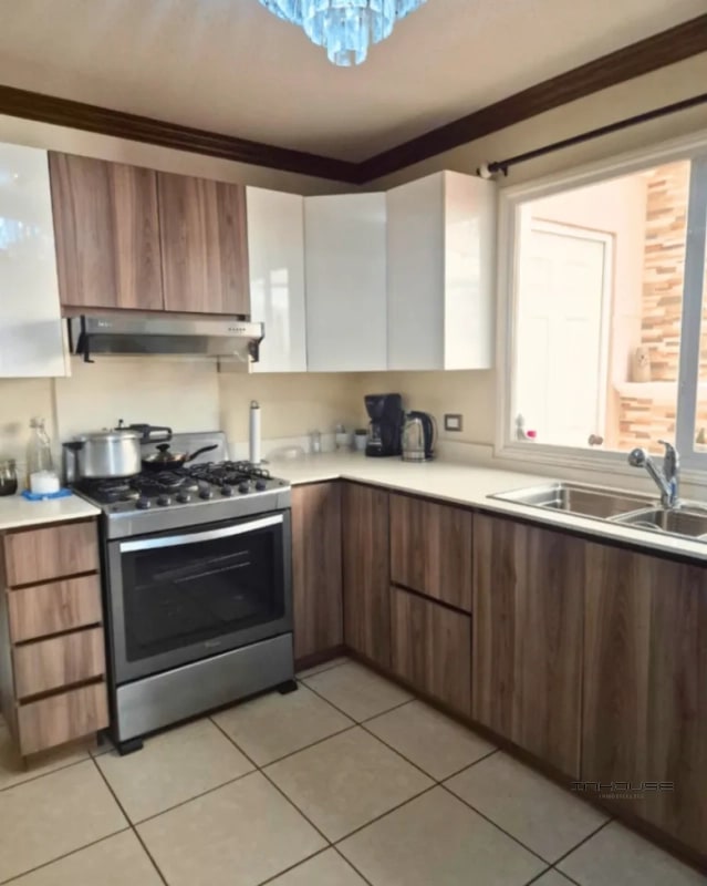 CASA EN VENTA EN CAES KM 29 CON PISCINA - 9