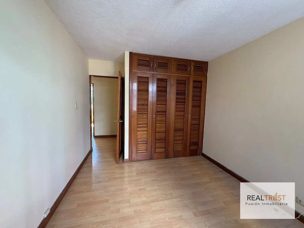 Casa en renta zona 14 para VIVIENDA u OFICINA - 15