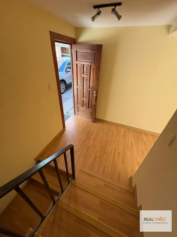 Casa en renta zona 14 para VIVIENDA u OFICINA - 12