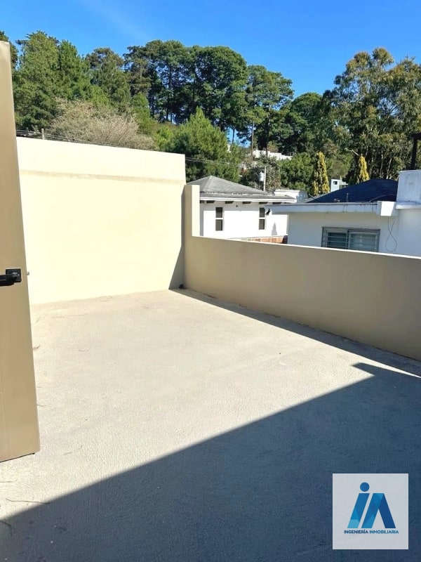 CASA EN ALQUILER – Condominio Danté Kanajuyú, Zona 16 - 4