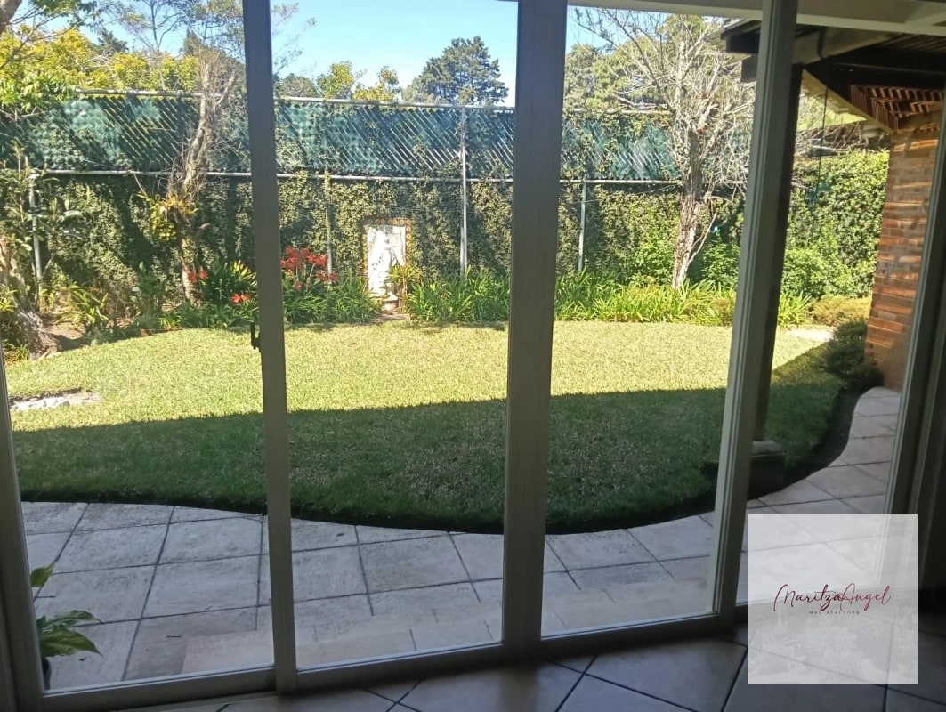 CASA EN VENTA RESIDENCIAL SAN ANTONIO CAREETERA A EL SALVADOR - 11