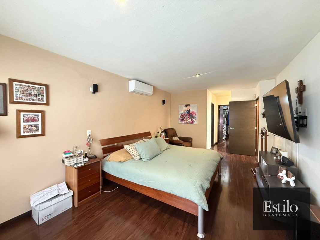 CASA EN VENTA LA FONTANA - 11