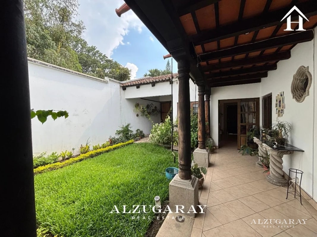 CASA ESTILO COLONIAL C/ JARDIN 2 HAB. / SAN PEDRO LAS HUERTAS - 1