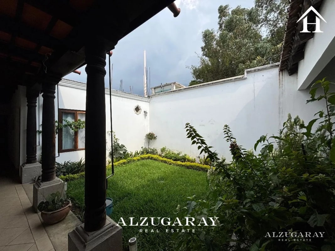 CASA ESTILO COLONIAL C/ JARDIN 2 HAB. / SAN PEDRO LAS HUERTAS - 2