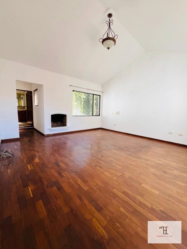 VENDO AMPLIA Y CÉNTRICA CASA VALLES DE NAPA KM.16,5 CARRETERA A EL SALVADOR - 6