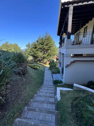 CASA EN VENTA CON PISCINA – LAZOS DE FRAIJANES; KM.20 CAES — Casa en Venta en Lazos de Fraijanes, Carretera a El Salvador, Guatemala, Ciudad — miniatura 9 de 15