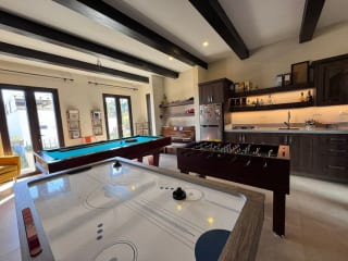 CASA EN VENTA CON PISCINA – LAZOS DE FRAIJANES; KM.20 CAES — Casa en Venta en Lazos de Fraijanes, Carretera a El Salvador, Guatemala, Ciudad — miniatura 7 de 15