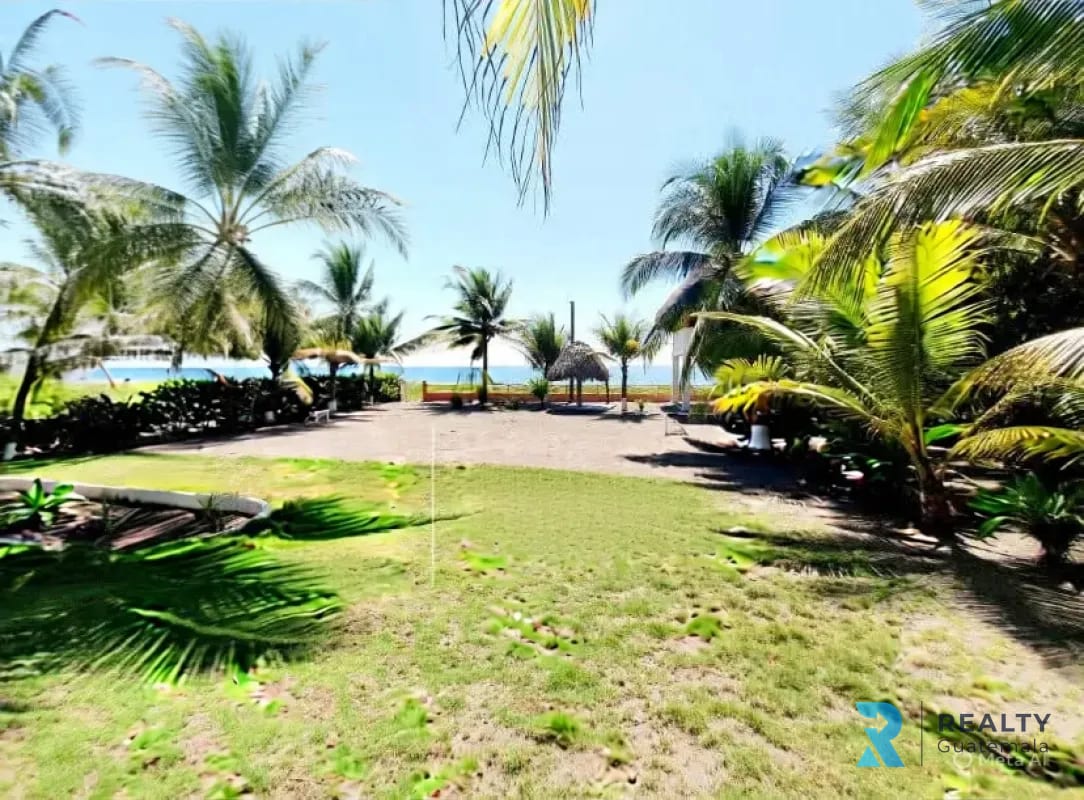 Vendo Chalet frente a la playa Gariton, Monterrico km 135 — Casa en Venta en Monterrico, Santa Rosa — foto 1 de 8