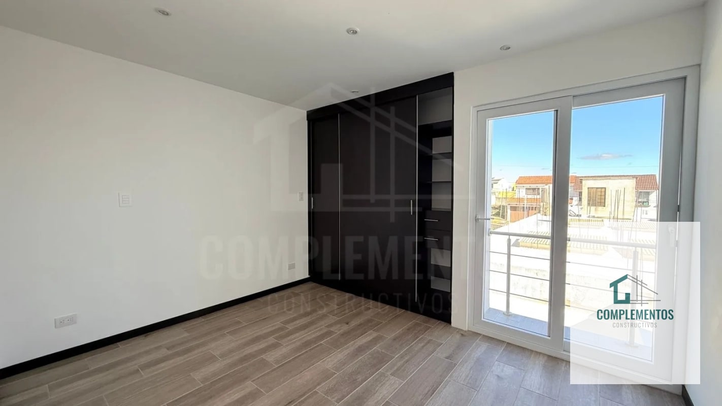 Hacienda Real, Casa en venta zona 16 - 3