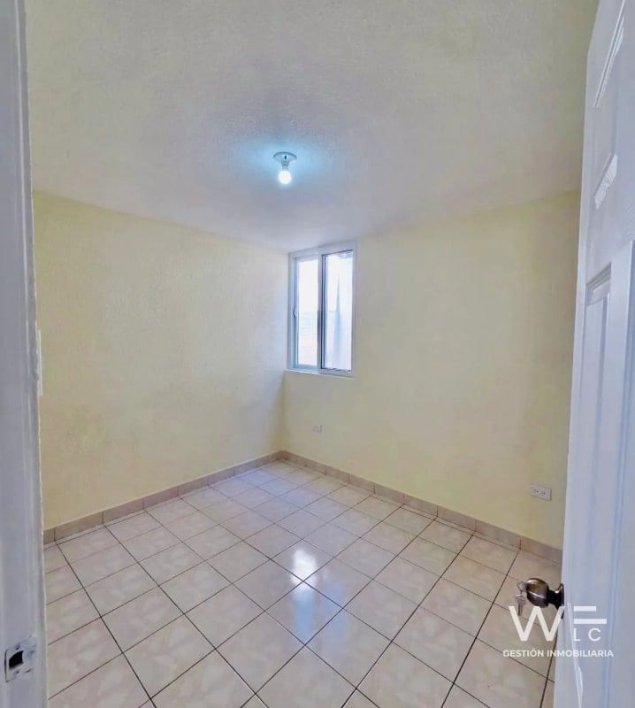 VENDO CASA DE UN NIVEL RESIDENCIALES ALTAMIRA ZONA 4 VILLA NUEVA - 4