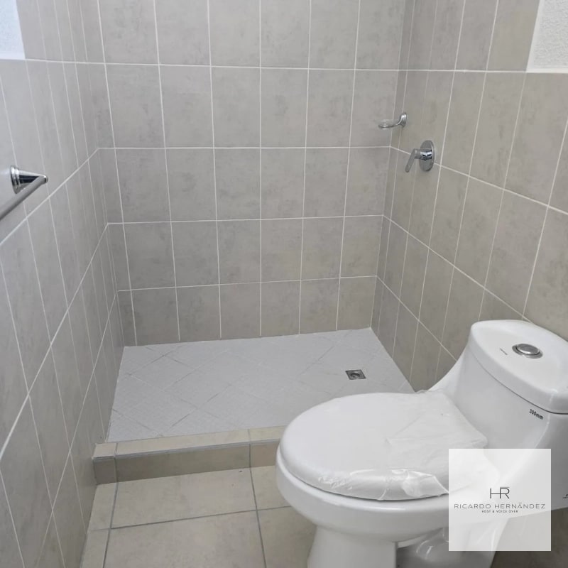 Alquiler de Casa Familiar: Colinas Premier, Palencia - 5