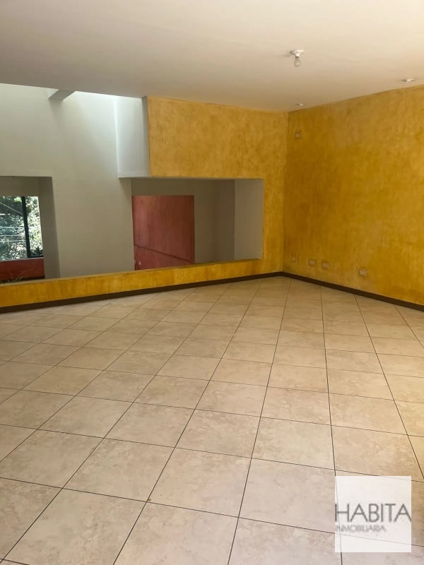Casa en Renta en Kanajuyú 2 - 3