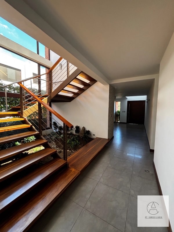 Alquiler de Casa en Acacias de Cayala, zona 16 - 1