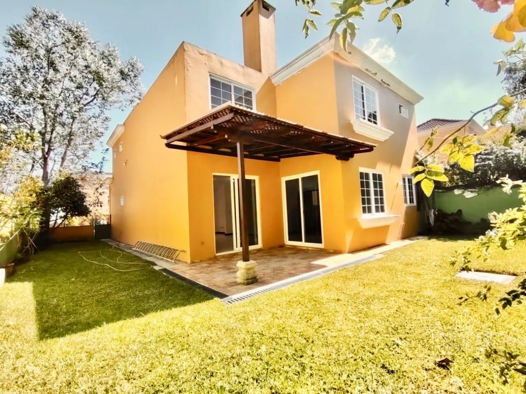 Fraijanes • Casa en Renta / Venta • Residencial Entreverdes - 1