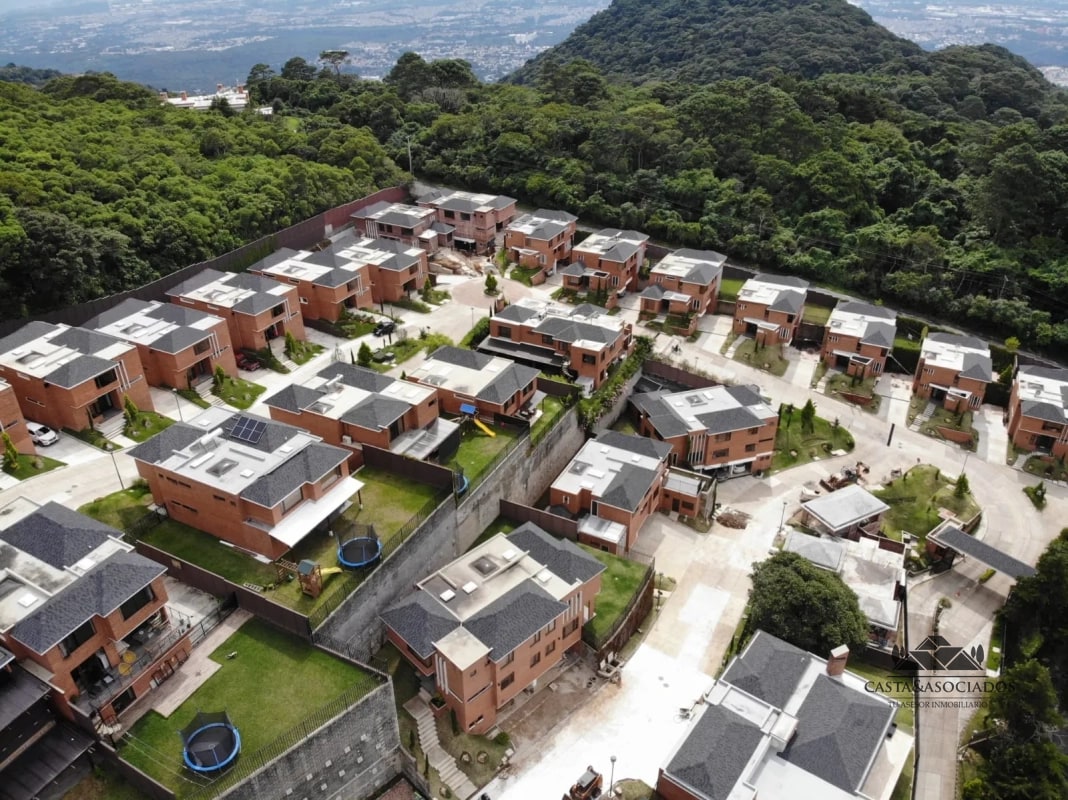 CASA EN VENTA ANTARIA - 7
