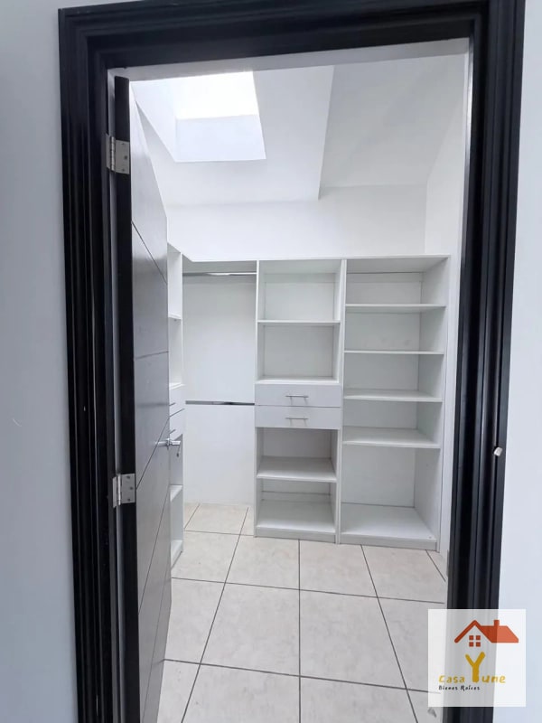 Casa en venta zona 16 Vistas de San Isidro - 13