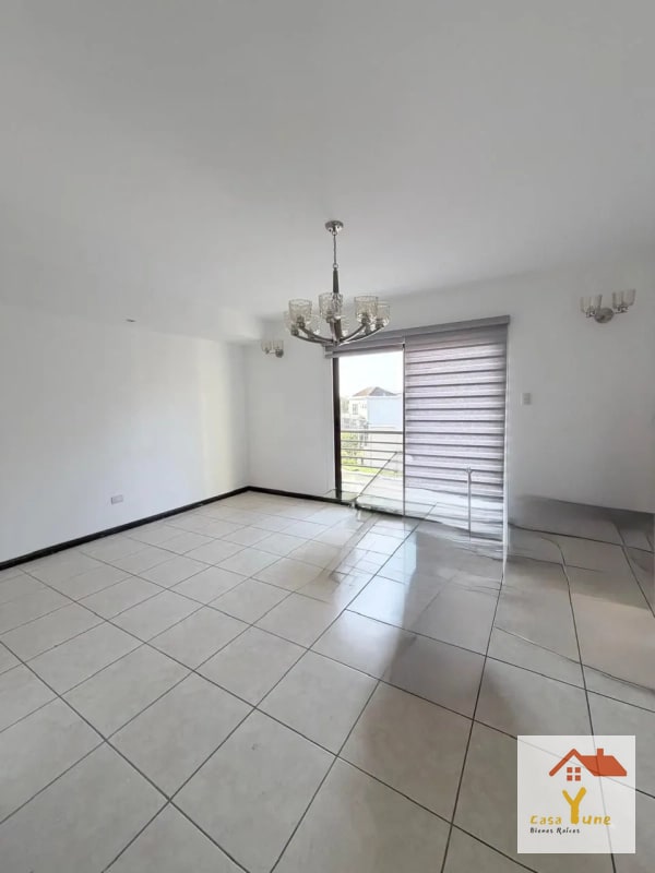 Casa en venta zona 16 Vistas de San Isidro - 9