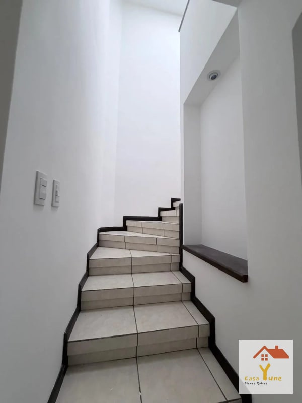 Casa en venta zona 16 Vistas de San Isidro - 3