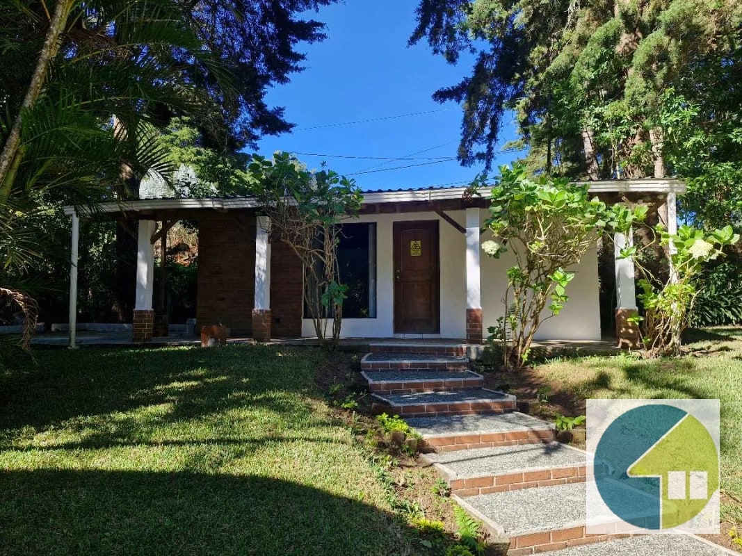 Amplia casa en alquiler km 25 CAES - 6