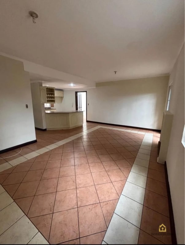 CASA EN RENTA COND. SANTA ANITA 1 | 3 HAB + CHIMENEA Y PISCINA | Q5,700 - 3