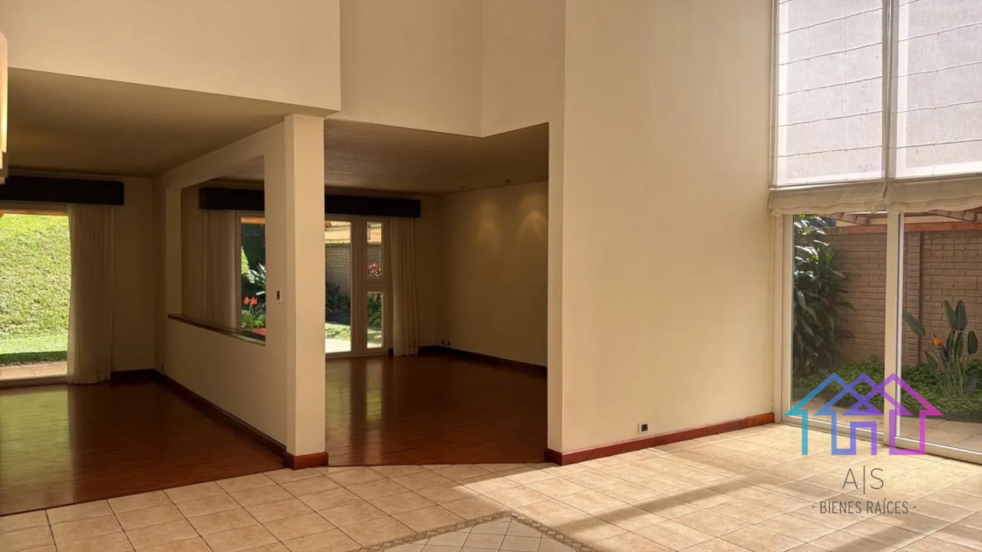 Venta Casa en Bosques de Las Luces km13.5 — Casa en Venta en Bosques de Las Luces, Carretera a El Salvador, Guatemala, Ciudad — foto 3 de 7