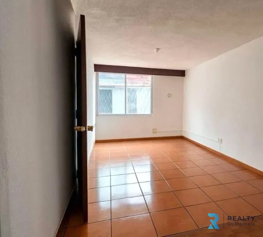 RENTO Casa, Zona 10 Cercana a los Próceres - 14