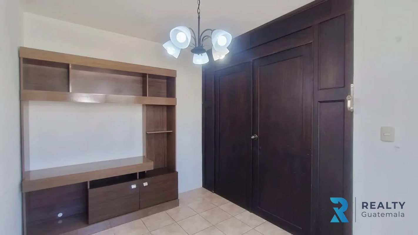 VENDO CASA LA FONTANA 3 - 8