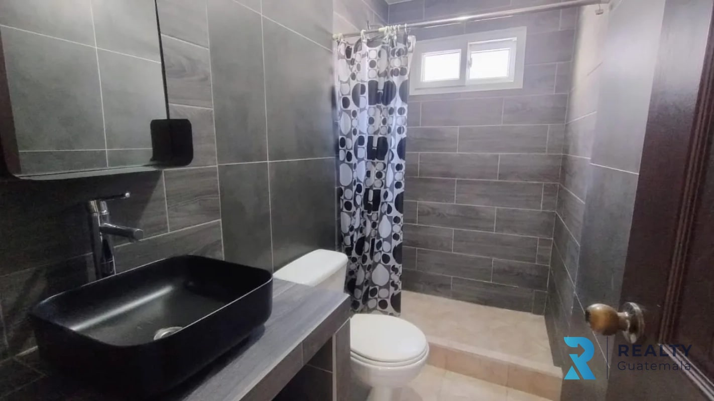 VENDO CASA LA FONTANA 3 - 5