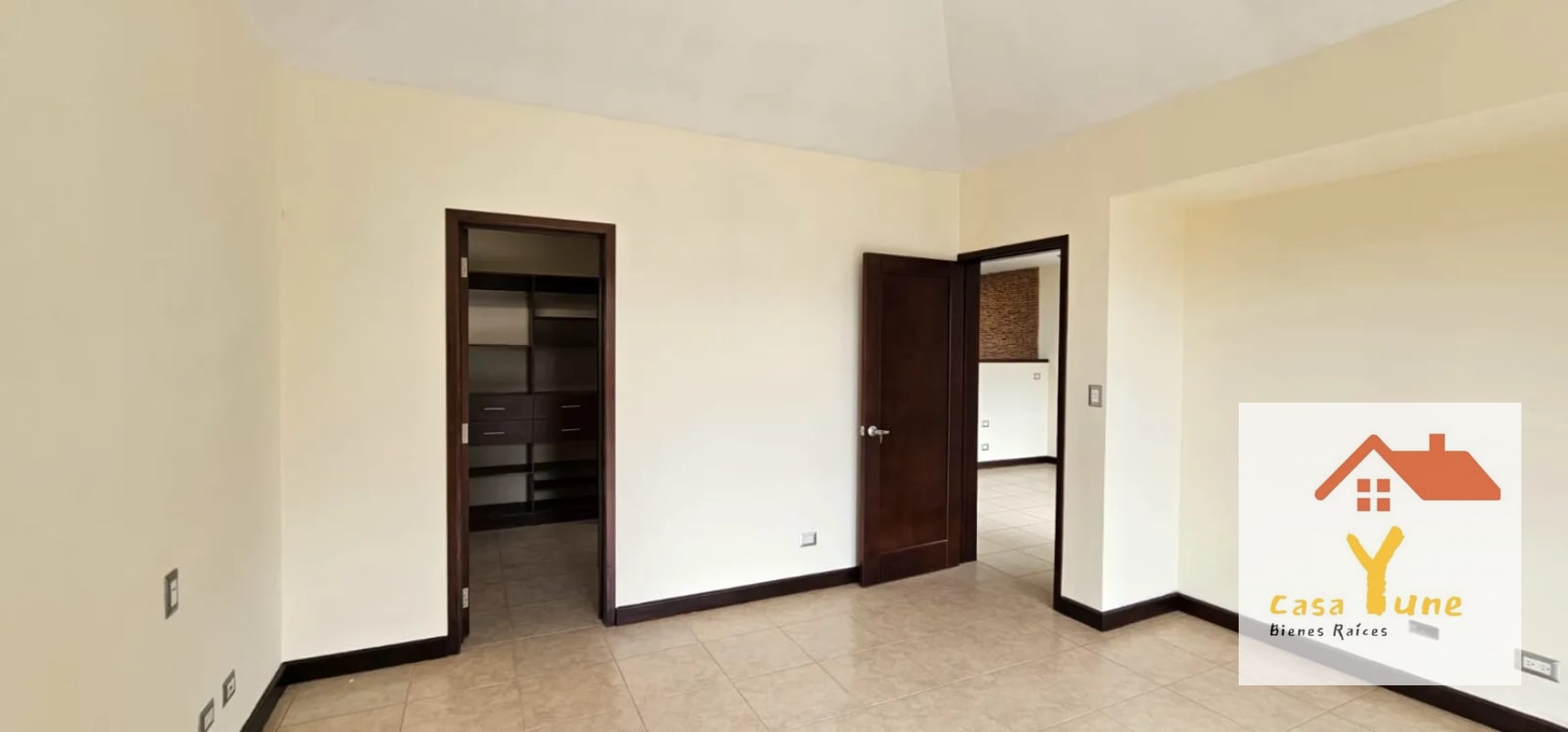 Casa en venta zona 16  Ensenada de San Isidro - 2