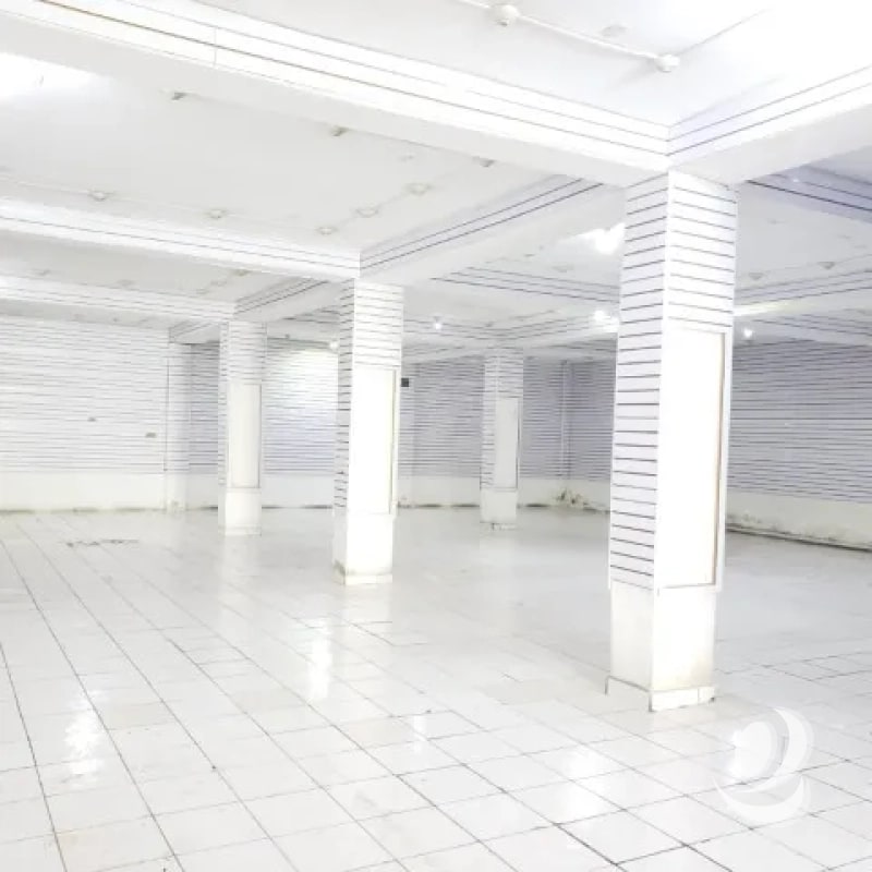 ¡¡¡Excelente Local Grande en Renta San Cristóbal con alta exposición!!! - 14