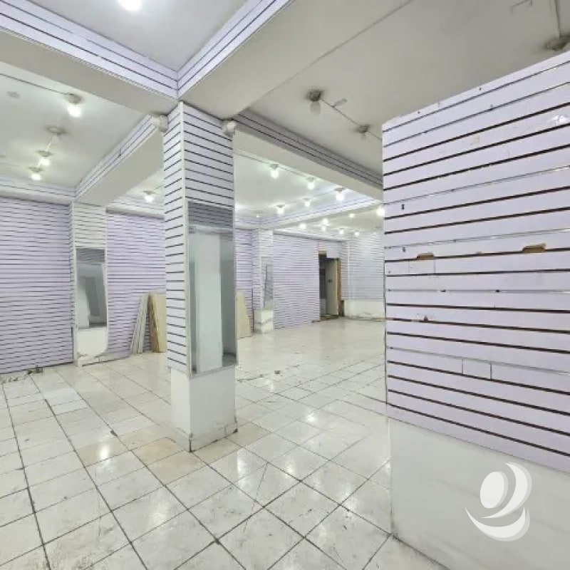 ¡¡¡Excelente Local Grande en Renta San Cristóbal con alta exposición!!! - 6