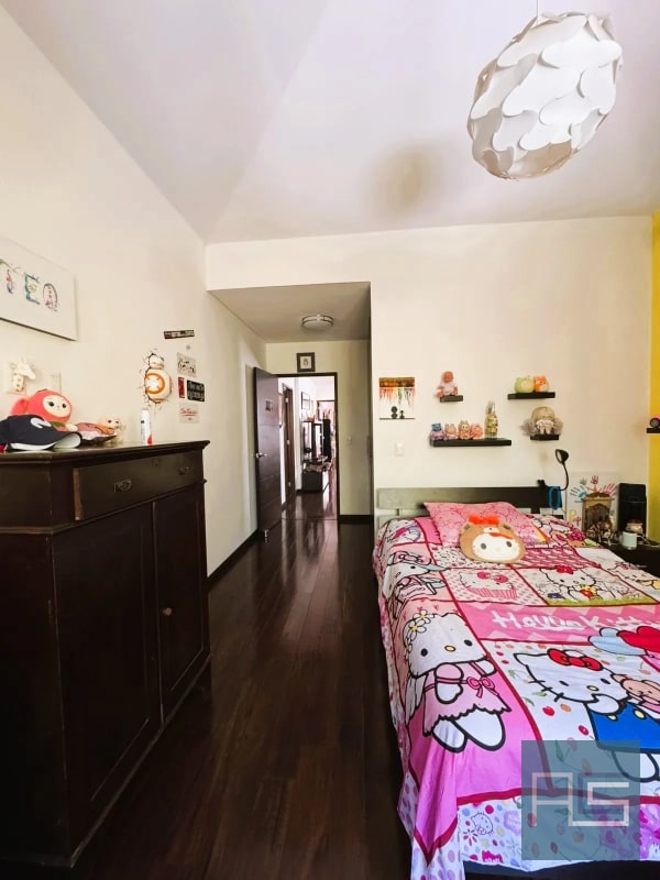 *Casa amplia de 4 hab en VENTA,  La Fontana 2, Carretera a El Salvador* - 7