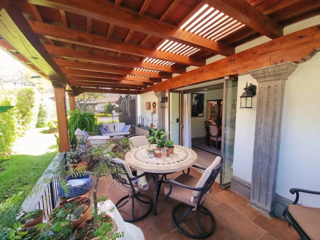 Casa en Venta en Casco de Antigua Guatemala — Casa en Venta en Dentro del Casco, Antigua, Sacatepéquez — foto 3 de 17