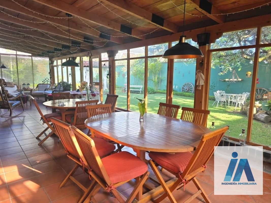 CASA EN VENTA📍Carretera a El Salvador, Km.16 (fuera de garita) Esta residencia es el refugio perfecto - 11