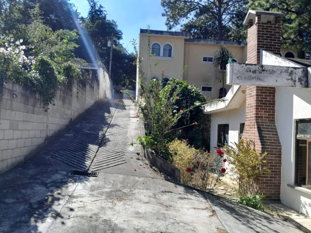 Casa en Venta Alamedas de Yumar zona 6 Mixco — Casa en Venta en Zona 6 Mixco, Guatemala, Ciudad — foto 4 de 17