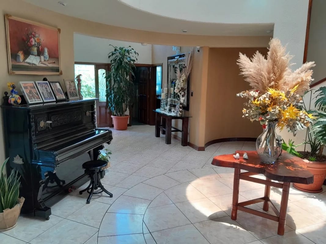 VENTA DE CASA – VILAVERDE 1 KM 20.5 CAES INGRESO FRAIJANES — Casa en Venta en Vila Verde, Carretera a El Salvador, Guatemala, Ciudad — foto 7 de 16