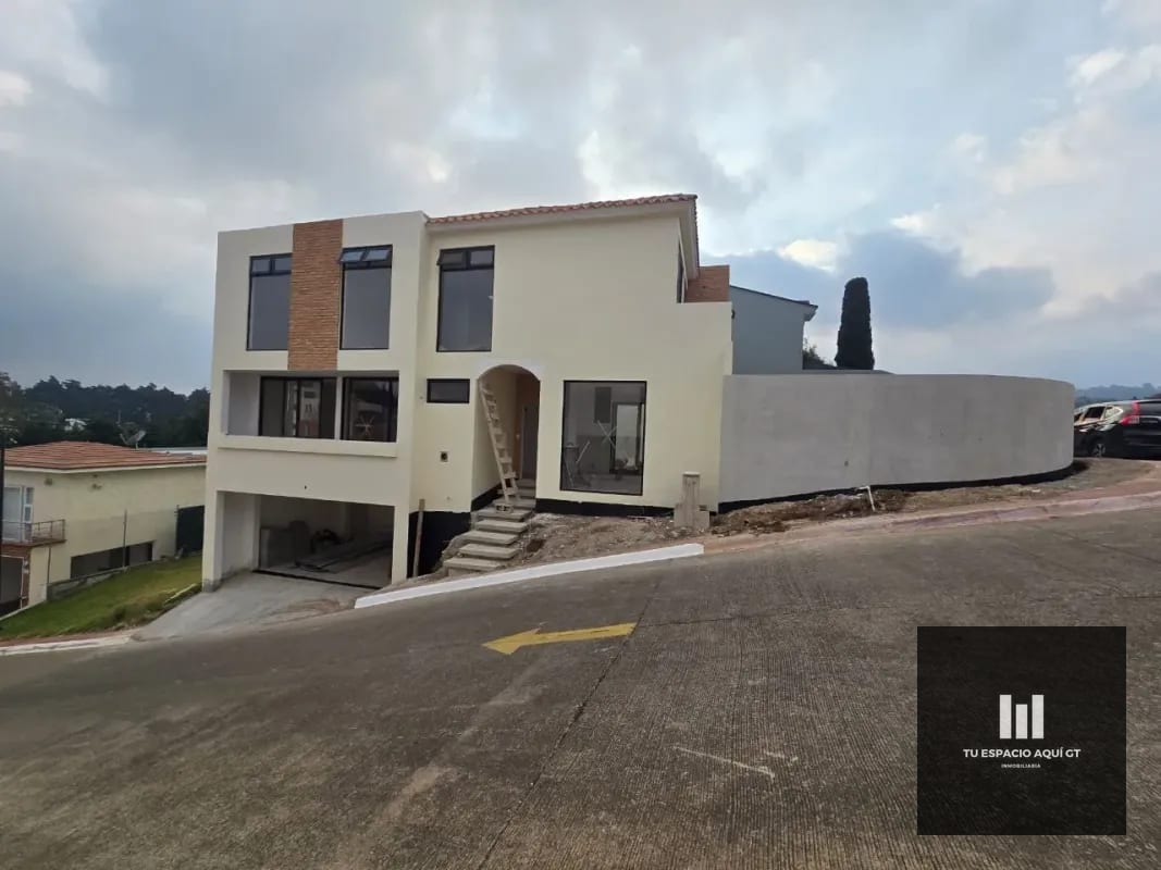 Estrena Casa en Buganvilias de Arrazola, Fraijanes — Casa en Venta en Carretera a El Salvador, Guatemala, Ciudad — foto 1 de 7