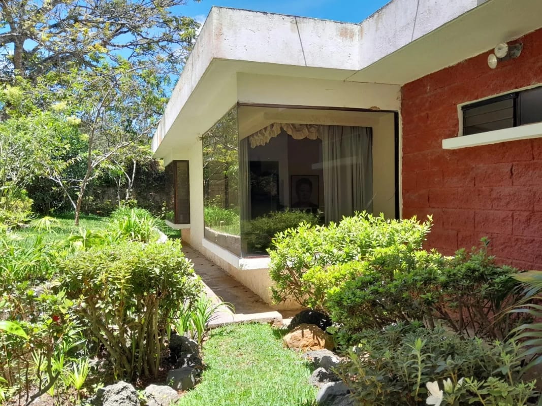 Casa en Venta San Jorge Muxbal Calle Liquidambar — Casa en Venta en Muxbal, Guatemala, Ciudad — foto 14 de 15