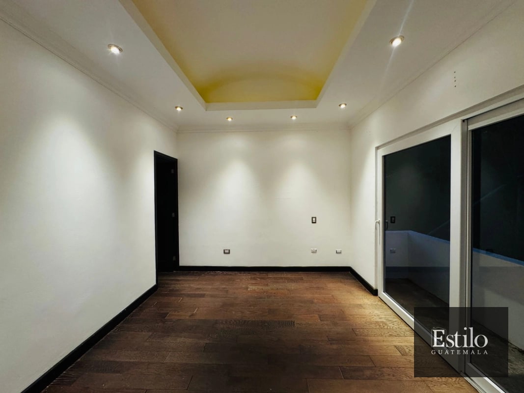CASA EN VENTA CONDOMINIO COLINAS DE CASTEL - 12
