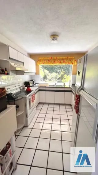 CASA EN VENTA📍Área residencial, Zona 15 por San Lázaro | Fuera de garita — Casa en Venta en Zona 15, Guatemala, Ciudad — miniatura 7 de 14
