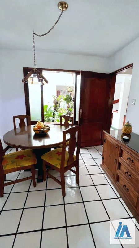 CASA EN VENTA📍Área residencial, Zona 15 por San Lázaro | Fuera de garita - 6